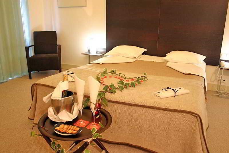 Hotel Principe Da Beira Fundão Стая снимка